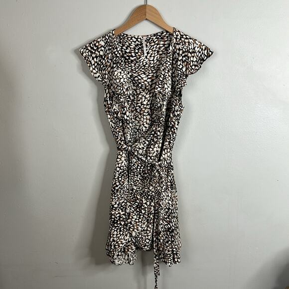 FREE PEOPLE French Quarter LEOPARD PRINT Wrap MINI Dress Size XS $128 Retail - Picture 1 of 9